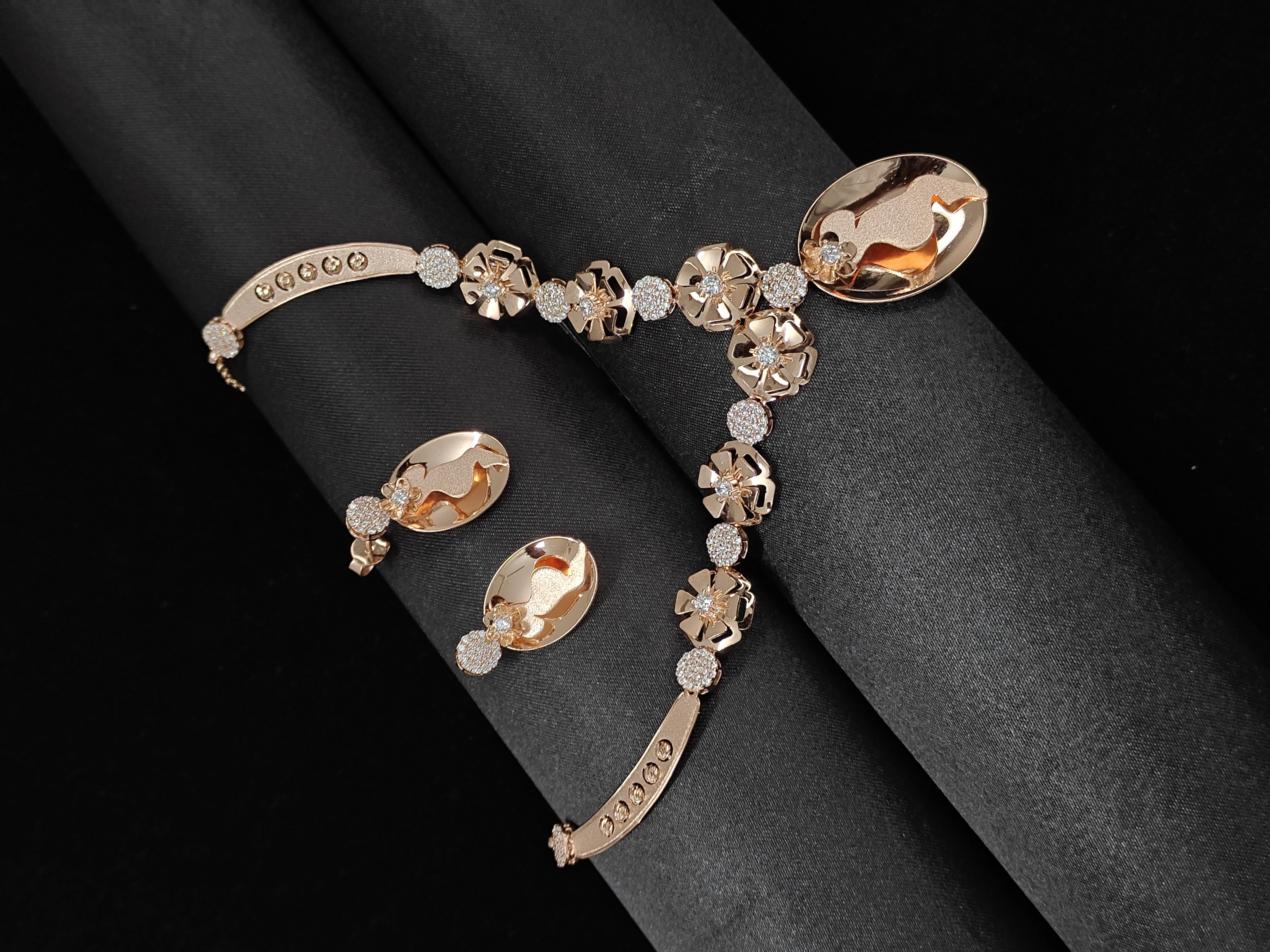 Blossom Shine 925 Silver Necklace Set